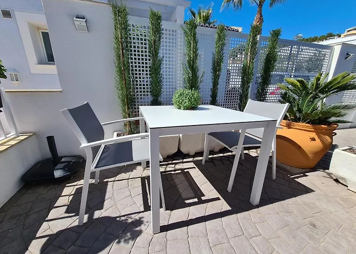 Casa Dos Hombres Calpe La Palmera